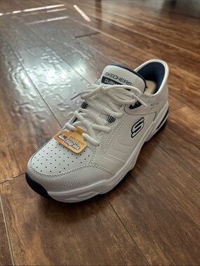 Skechers Hands Free Slip In Durham White Leather Sneaker Relaxed Fit Mens 7.5
